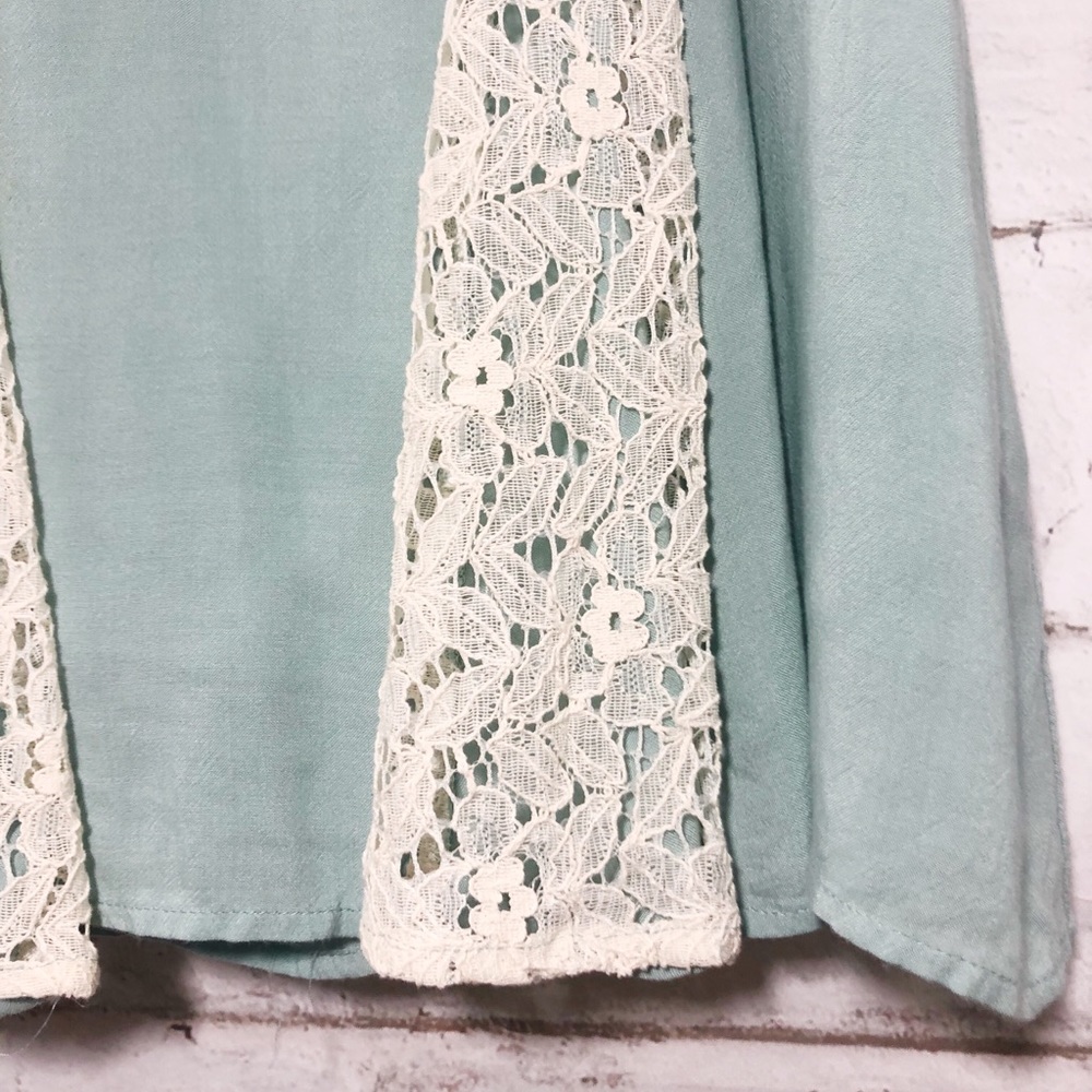 Sage Lace Dress - Picture 9 of 9